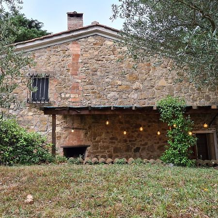 Podere La Zinzinina - Villa Intera بمونتيكاتيني فال دي سيسينا المظهر الخارجي الصورة