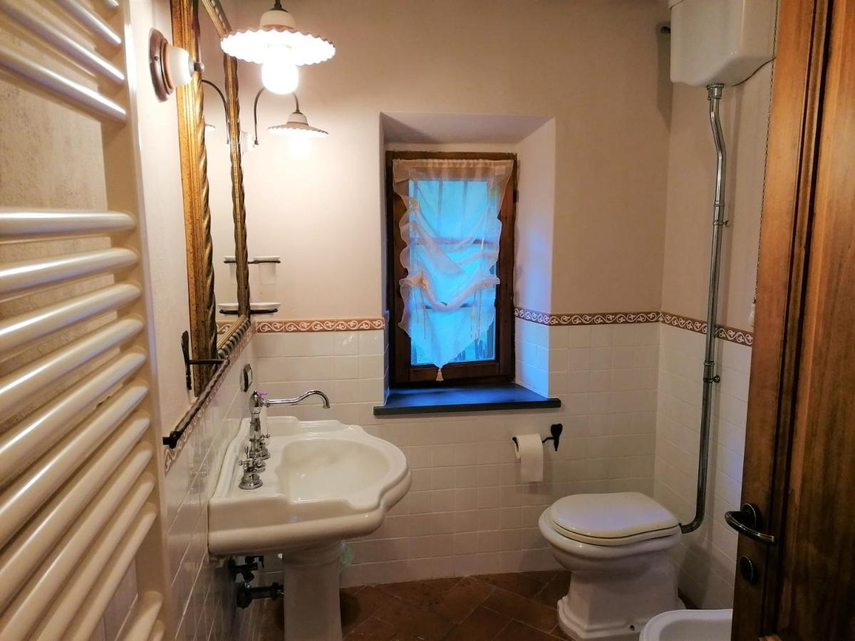 Podere La Zinzinina - Villa Intera بمونتيكاتيني فال دي سيسينا المظهر الخارجي الصورة