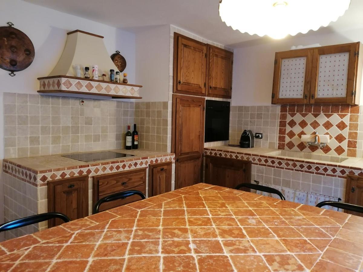 Podere La Zinzinina - Villa Intera بمونتيكاتيني فال دي سيسينا المظهر الخارجي الصورة